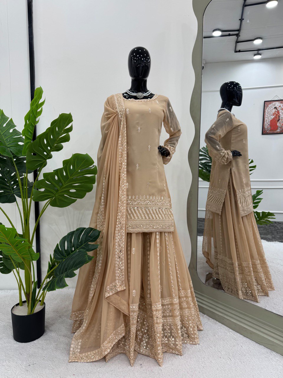 *Launching New Designer Party Wear Look Top , Sharara Plazzo and Dupatta*