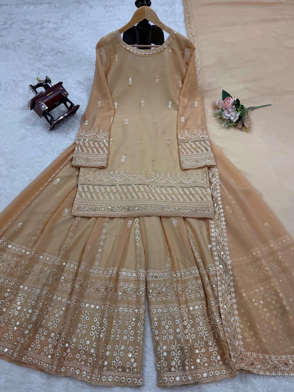 *Launching New Designer Party Wear Look Top , Sharara Plazzo and Dupatta*